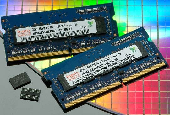 Hynix показывает оперативную память DDR4